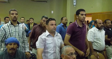 مؤقتو المياه الجوفية بالوادى الجديد يطالبون قنديل بتثبيتهم