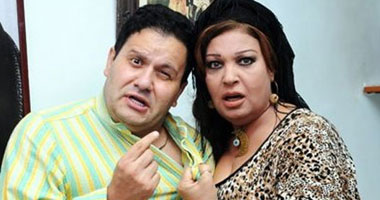 6 أفلام تتنافس على عيدية الجمهور.. قمر يواجه الابتزاز بـ "cd" جنسى.. وياسمين أم لـ4 أطفال.. وسامح من مواليد 30 فبراير.. ورمضان قاتل بالصدفة.. وفيفى تعود بالكوميديا..سمية خائنة وترصد كواليس قطار العياط