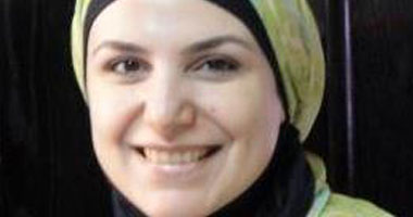 الأنواع المناسبة من كريم الأساس وكيفية استخدامه