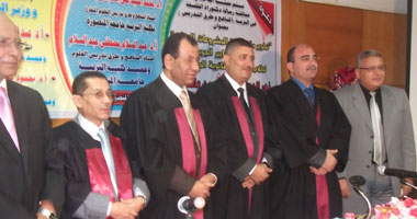 منح درجة الدكتوراة لمدير مكتب مدير أمن كفر الشيخ