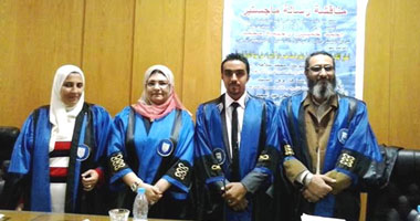 أحمد خميس يحصل على الماجستير مع التوصية بالنشر من جامعة الإسكندرية