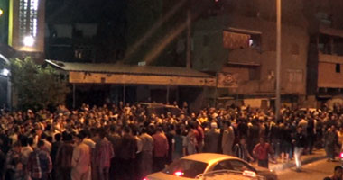 توافد أهالى شهداء كنيسة "العذراء" على مشرحة زينهم