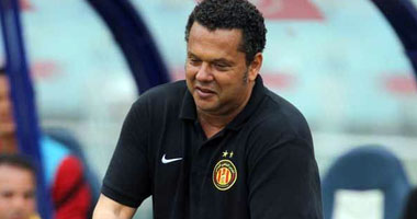 "الكنزارى" مرشح لتدريب الهلال السودانى