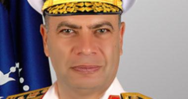 قائد القوات البحرية لــ"اليوم السابع": 70 قطعة بحرية تؤمن السواحل.. ونطهر قناة السويس بــ"كاسحات الألغام".. والتصنيع المشترك مع أمريكا وتركيا لم يتأثر.. وعقيدة الجيش "الإيمان بالله وحماية البلاد"