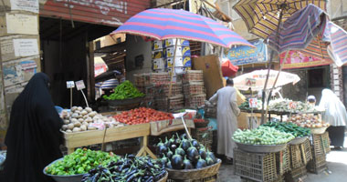 اللجنة الاجتماعية بحزب النور بالفيوم تقيم سوقا خيرية للسلع