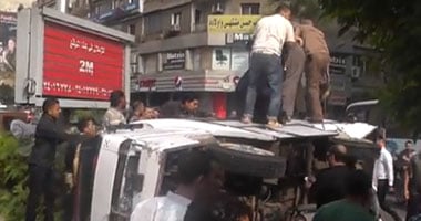 إصابة 10 طلاب فى انقلاب ميكروباص بطريق "بسيون - طنطا" 