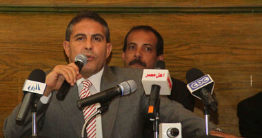 أبو زيد يخاطب المسئولين لنقل نهائى الكأس على ملعب الدفاع