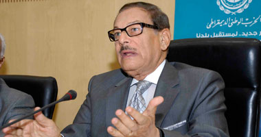 الشريف:ليس هناك اتجاه لزيادة مقاعد"الشورى"