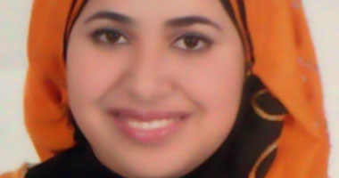 مها طِلعت الأولى بآداب المنصورة كان حلمها تبقى معيدة لكن الواسطة حرمتها من الحلم