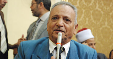 نائب بالتجمع يبرر التحالف مع مرشحين منافسين