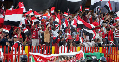دعوة لحضور مباراة الأهلى والزمالك بأعلام مصر