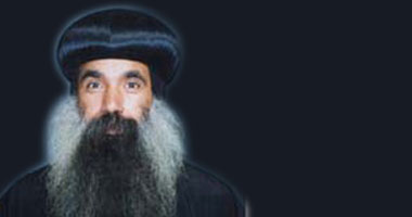 الأنبا كيرلس ينفى عقد صلح مع مسلمى فرشوط 
