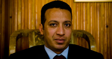 مقدم الطعن على قانون التظاهر: حكم "الدستورية" لن يفيد الشباب المحبوسين