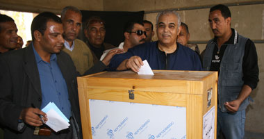 علام يسحق منافسيه على الفئات والإعادة على مقعد العمال
