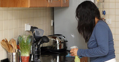 خلصى مطبخك من الروائح الكريهة بطريقة بسيطة