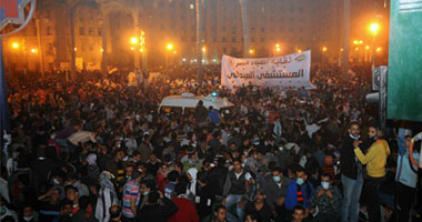 مجهولون يهددون شباب 6 أبريل بـ "s.m.s" فى أسوان