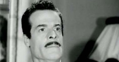 عبد السلام النابلسى ابن القاضى حفظ القرآن وتنبأ بوفاة كاميليا وأحب زينات علوى