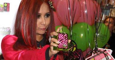 بالصور.. سنوكى تطلق عطرها "Snooki Couture" فى نيويورك