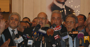 بدء المؤتمر الصحفى لحزب الوفد بحضور البرادعى وصباحى وموسى