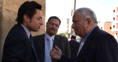 أبوبكر: النيابة طعنت على براءة متهمى الجمل فى موعد غير قانونى 