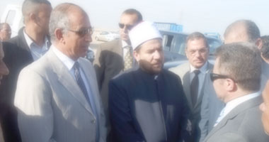 وزير الأوقاف يتفقد موقع مدينة الحرفيين بالغردقة