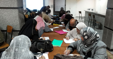 بالصور .. اختبارات لاجتياز 96 معلمًا لتدريب الترقى بمطروح