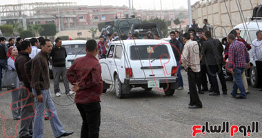 "جبهة الدفاع عن متظاهرى مصر" تستنكر منعها من حضور محاكمة "مرسى"