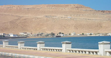 الجيش يوافق على مرور الشاحنات المتكدسة على الحدود الليبية من طريقه
