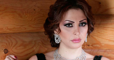 12 أغنية  بألبوم أمل حجازى الجديد
