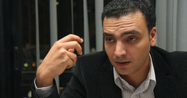  أبو العينين يتعاقد مع حمودة رئيساًَ لقناة "البلد"