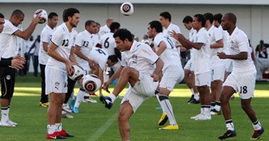 تدريب المنتخب"كامل العدد"..والدفع بالبدلاء