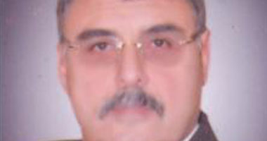 النائب إيهاب رمزى ينسحب من فريق الدفاع عن مساعد العادلى