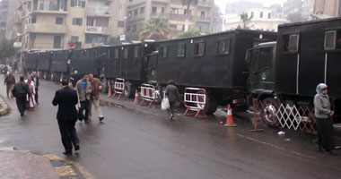 تواجد أمنى مكثف بجميع ميادين القاهرة والجيزة