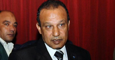 رضوان مراقب لمباراة الترجى والنجم الساحلى