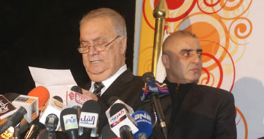 زاهر يطالب منتخب الشباب بتحقيق إنجازات غريب وشحاتة