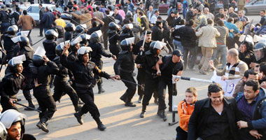 النهار: أحداث الأمس فى التحرير حد من التعاطف مع مبارك