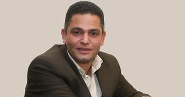 بالفيديو.. عبد الفتاح عبد المنعم يكشف سر بيان البرادعى الداعم للإخوان