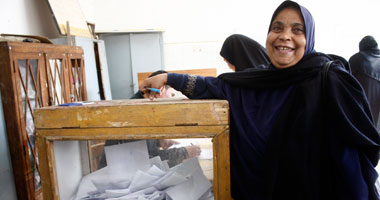 غرفة عمليات لجبهة الإنقاذ بأسيوط لمتابعة الاستفتاء