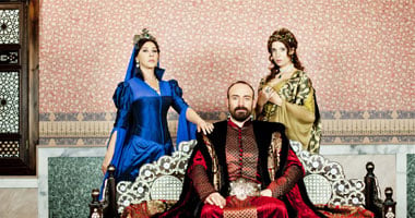 المسلسل التركى حريم السلطان على قناة دبى الفضائية