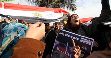 "لا للمحاكمات العسكرية" تطالب بإلغاء قانون الطوارئ نهائيًا