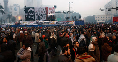 شركة مياه شرب القاهرة ترسل سيارتين لمتظاهرى التحرير