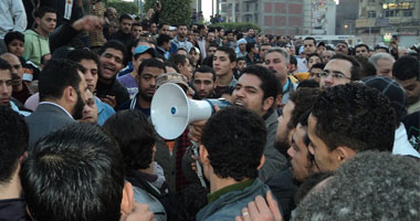 القوى السياسية بالغربية تدعو المتظاهرين لتأمين المؤسسات الحكومية