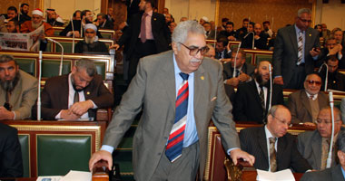 العرب: السقا طلب إعفاءه من منصب رئيس الهيئة البرلمانية للوفد