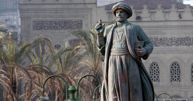 فى ذكرى إبعاده إلى طنطا.. عمر مكرم تاريخ من النفى والإبعاد