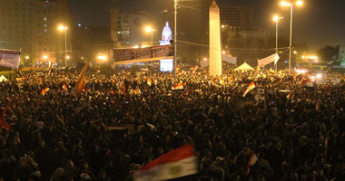 شباب الجامعات: أقصى طموحاتنا فى 25 يناير 2011 كانت إقالة "العادلى".. ولم نتخيل أن تتحول إلى ثورة.. وطلاب "الإخوان": الضغط الأمنى الذى تعرضنا له وراء نزولنا يوم 25 ولم نتلقَ أى توجيه رسمى من الجماعة