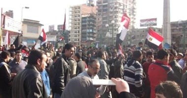 شباب الثورة يواصلون مسيراتهم الحاشدة بالزقازيق