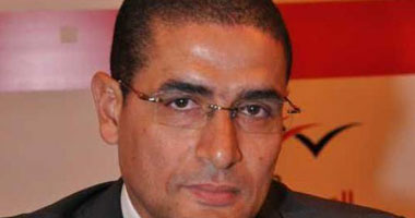 أبو حامد: مجلس الشعب لا يستحق لقب برلمان الثورة