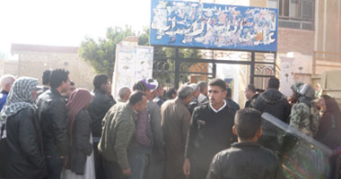 مشاجرات ومحاضر بالجملة فى انتخابات الدائرة الأولى بالقليوبية