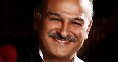 جمال سليمان يوجه رسالة محبة وسلام عبر "الفيس بوك"