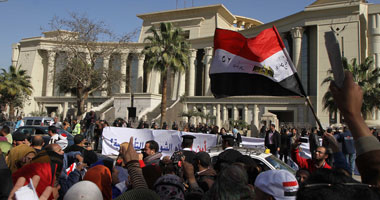 "الدستورية" تفصل فى دعويين يطالبان بوقف إحالة قاضيين للمعاش اليوم
